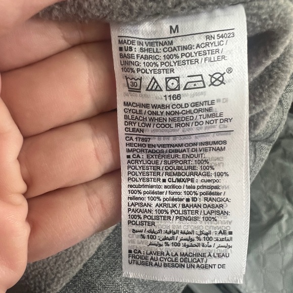 Old Navy Women’s puffer/bubble coat-size M - Picture 6 of 6